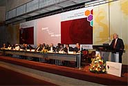  Photos courtesy of IISD Reporting Services, Franz Dejon 