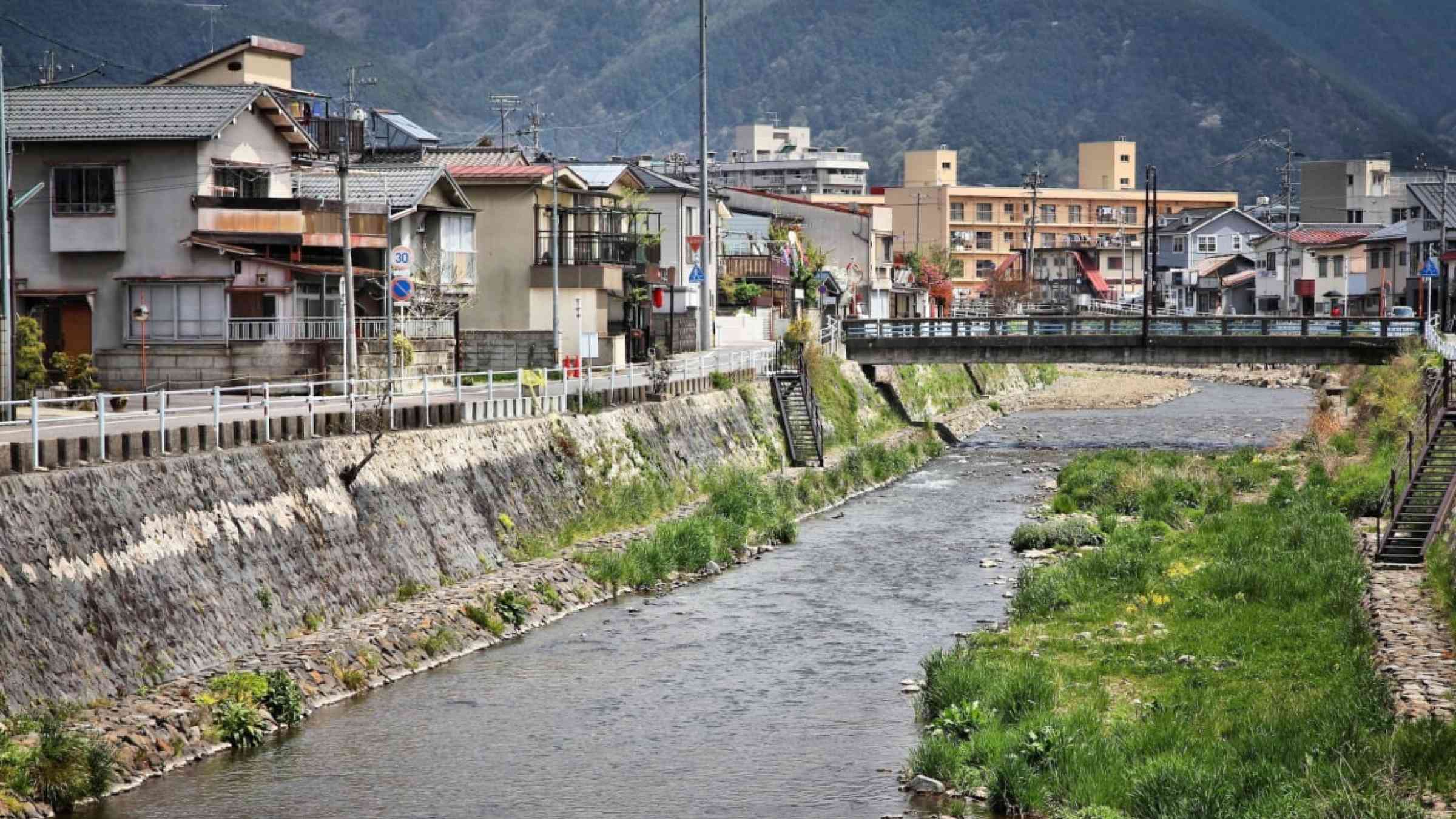 River going through the Matsumoto city in Japan