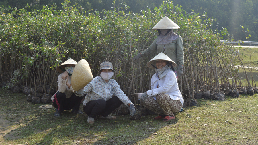 Community people in the field