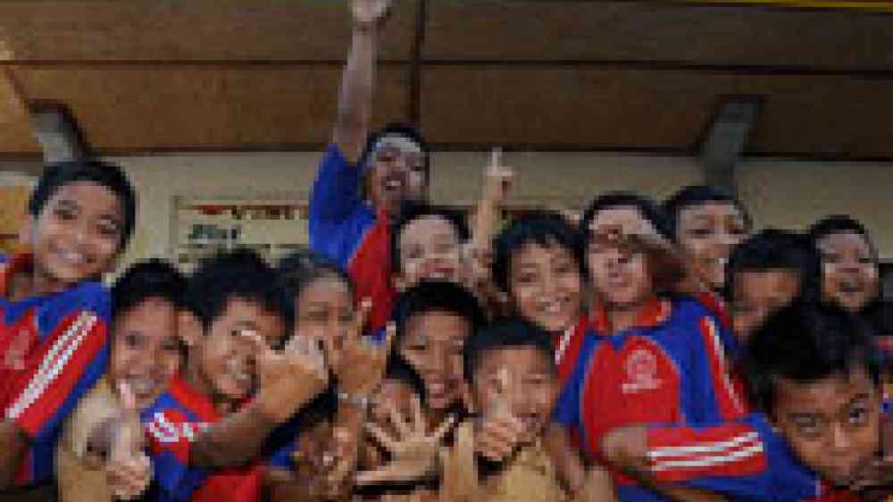 Indonesian schoolchildren photo by flickr user Jeda Villa Bali, Creative Commons Attribution 2.0 Generic, http://www.flickr.com/photos/jedavillabali/5028127521