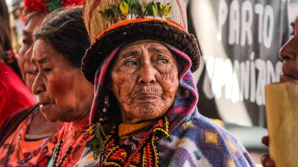 Indigenous people at an assembly in Brasil