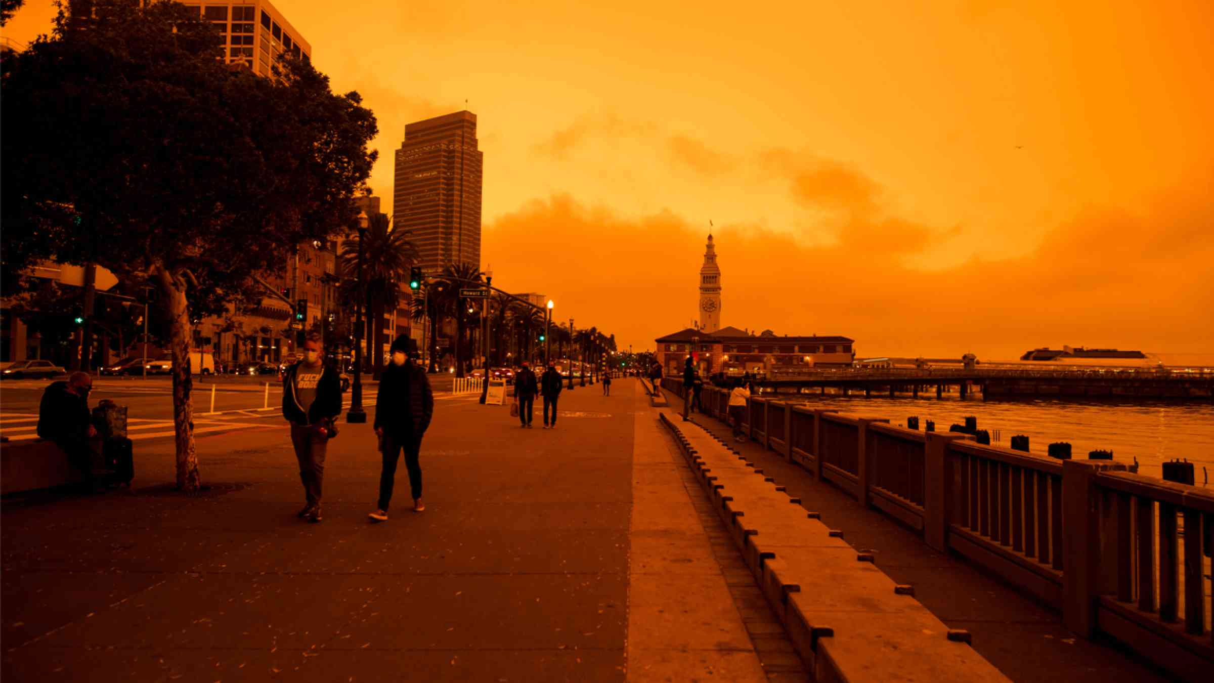 Orange skies in San Francisco, USA caused by wildfires in 2020