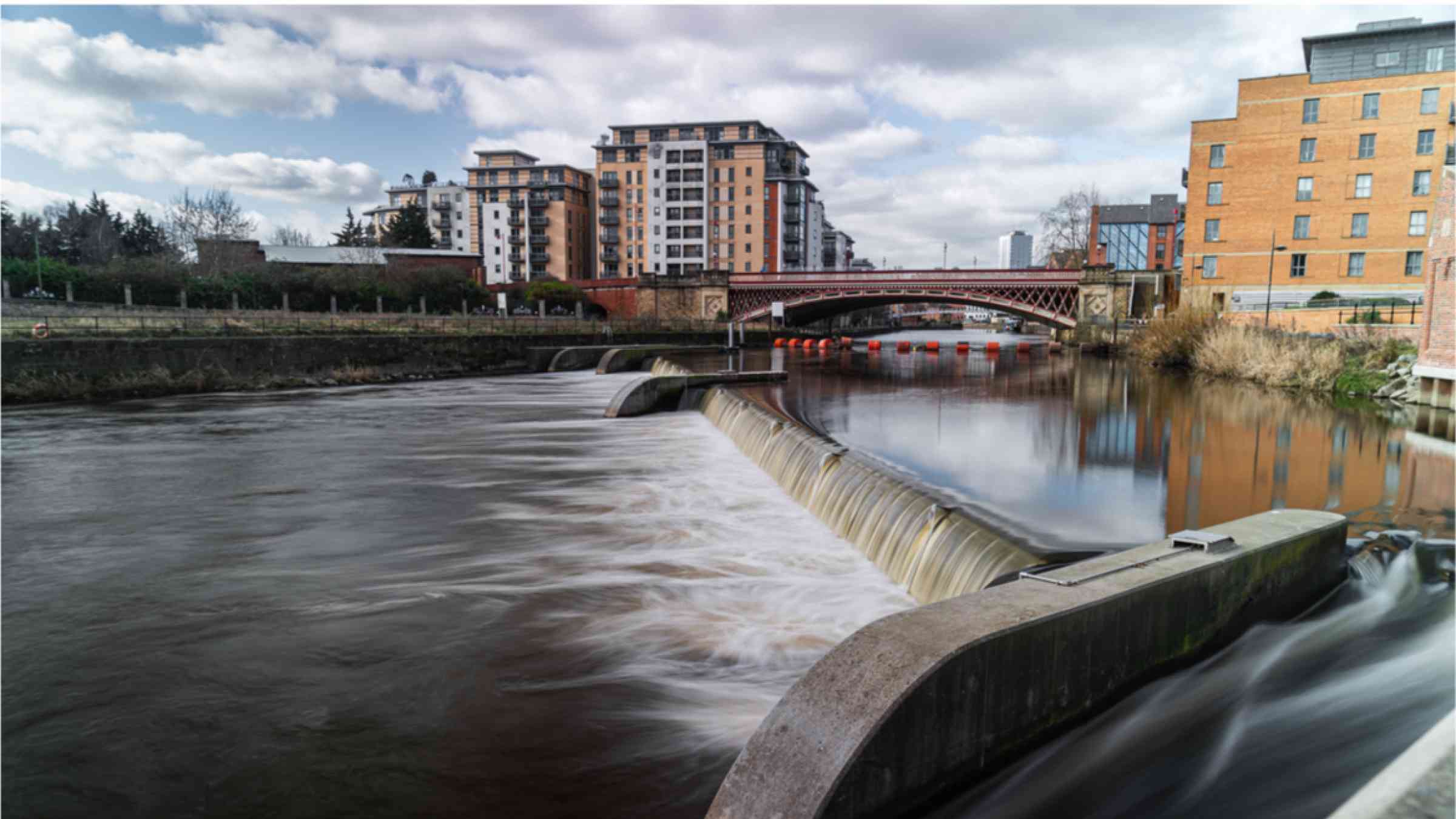 Long exposure of crown point weir in the city center of Leeds which was built as part of the Leeds flood control program.