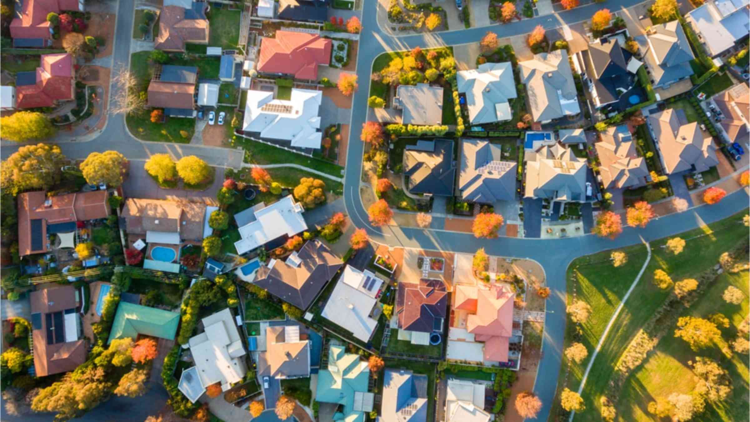 Bird's view on a neighborhood with houses in Australia.