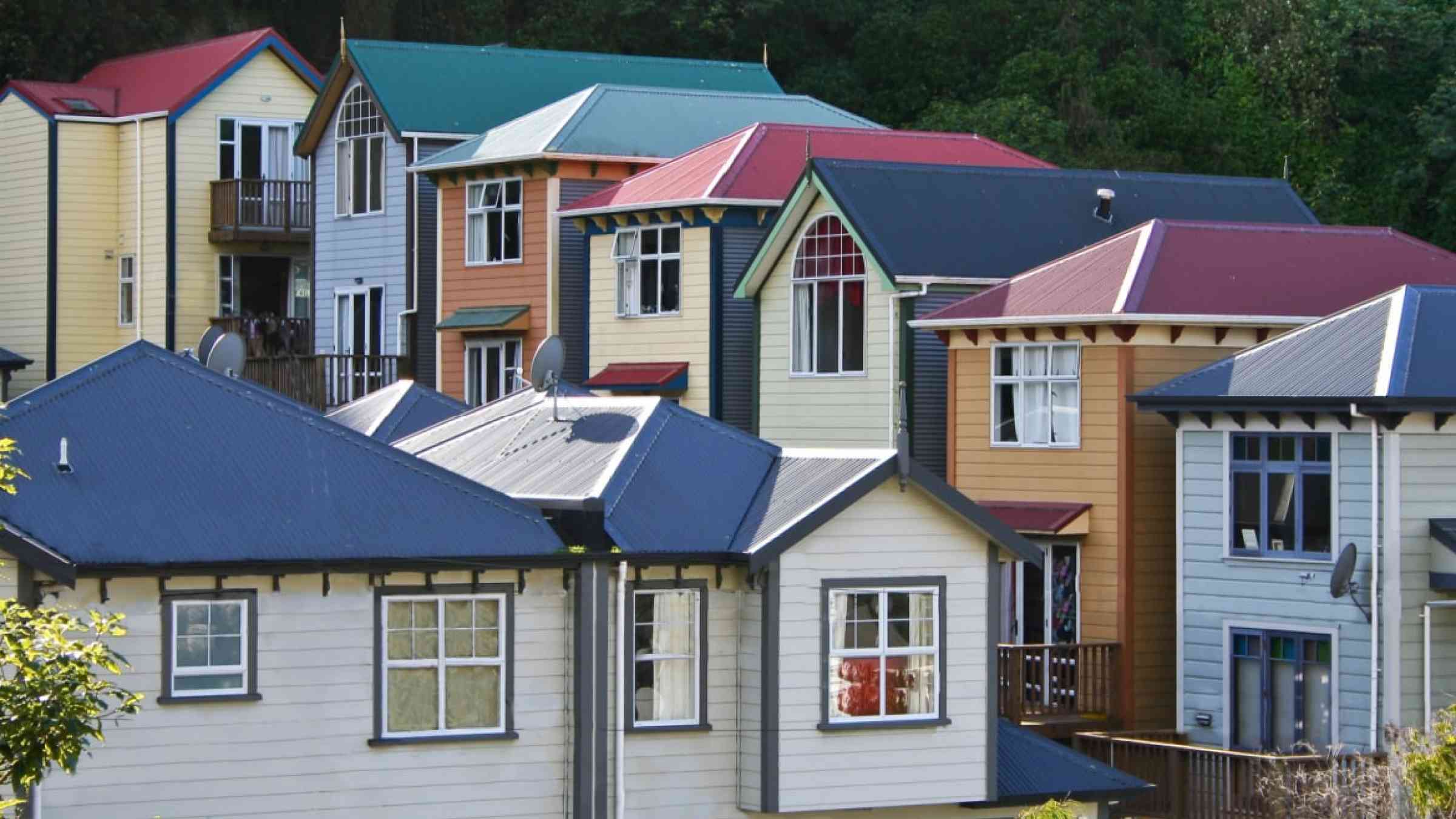 Neighborhood with colorful houses in New Zealand.