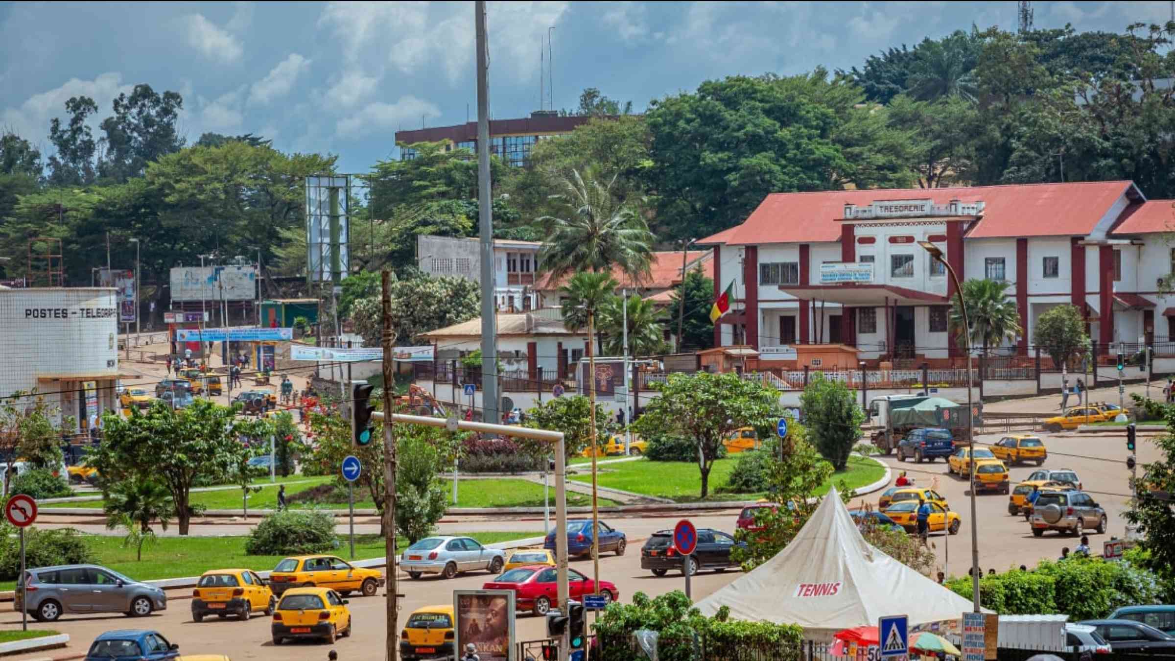 Crossroads of Yaoundé's central post office.