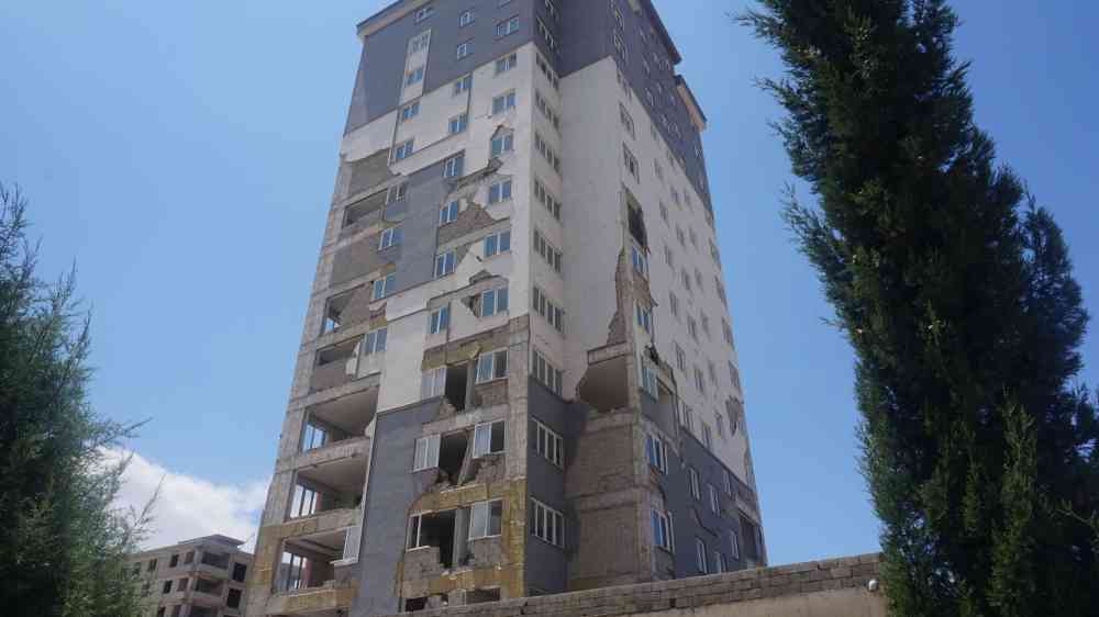 Damaged building 2023 Türkiye-Syria earthquake