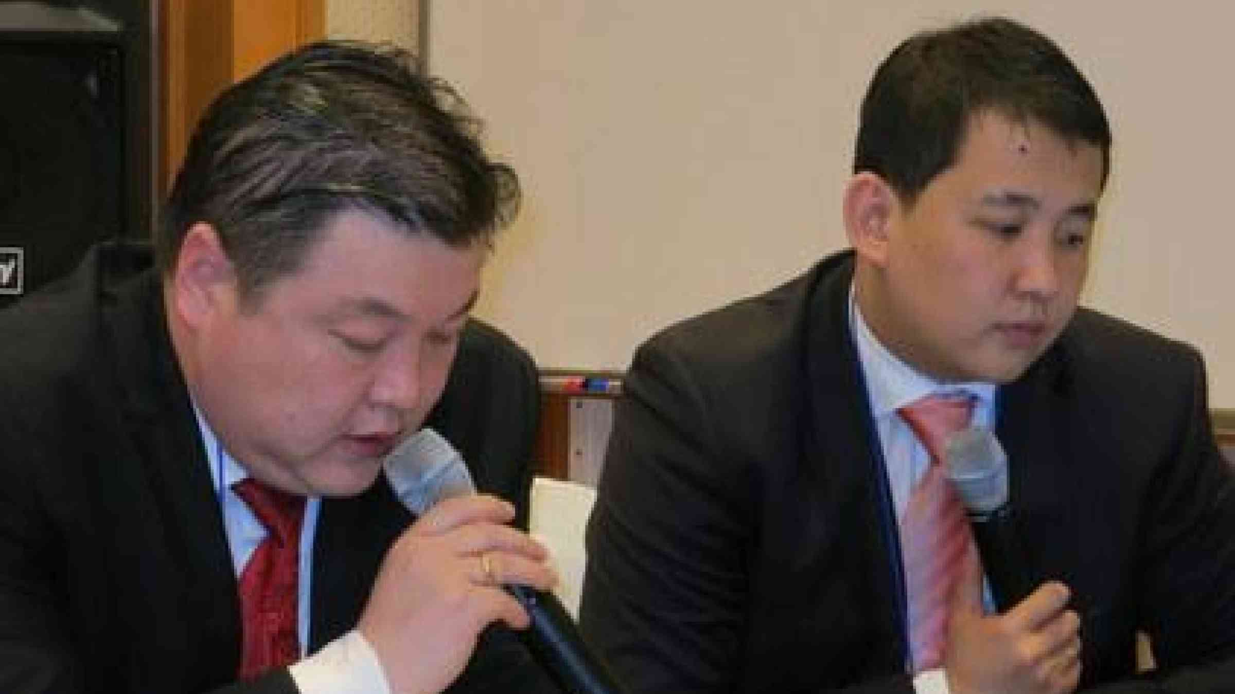 Mongolia’s NEMA Chief Mr Dulamdorj Togooch (left) said the HFA had enabled his country to ‘achieve several positive outcomes’.