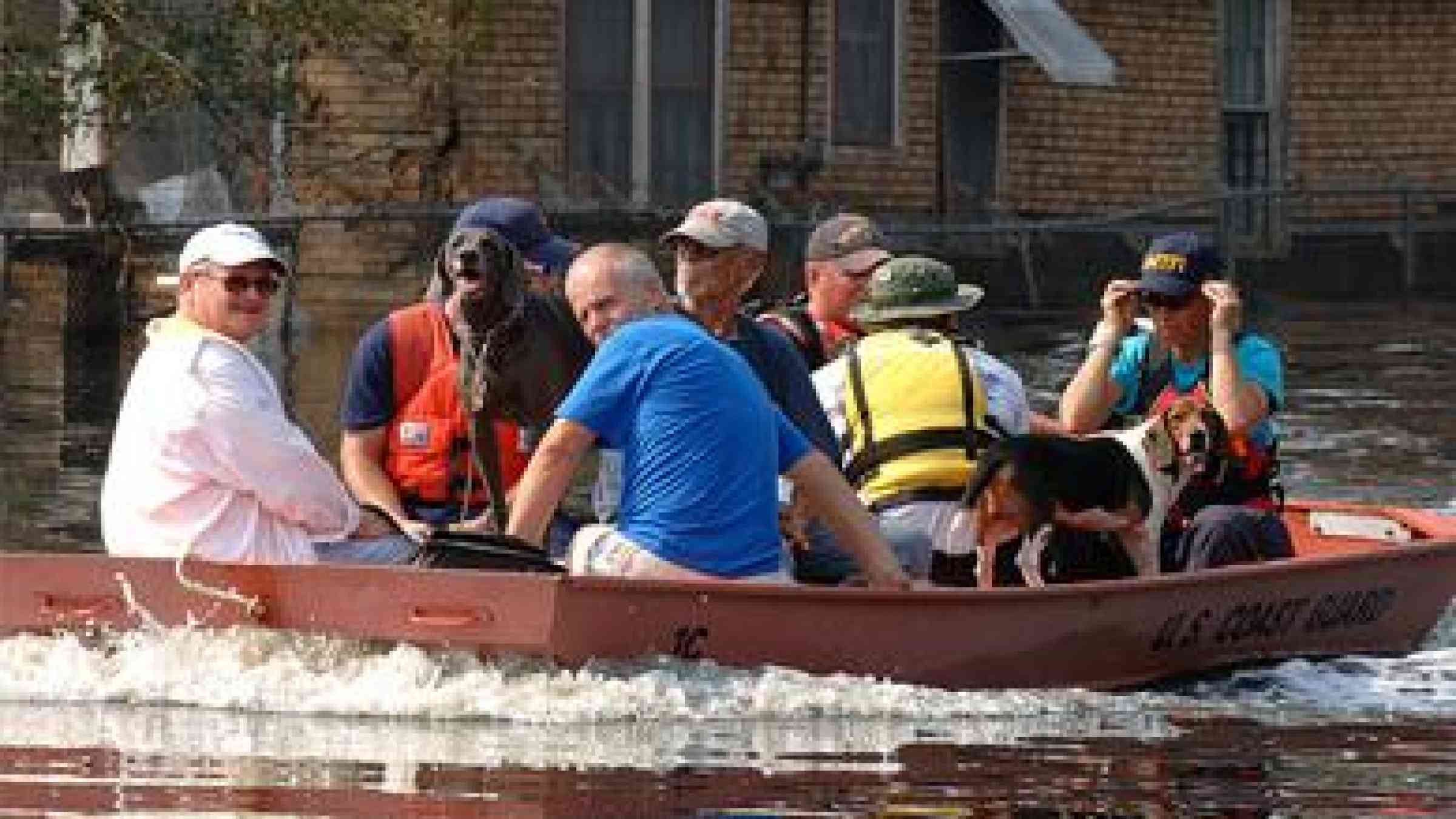 by Kelly Garbato Fema 17688 CC BY-NC 2.0 https://www.flickr.com/photos/smiteme/221320837