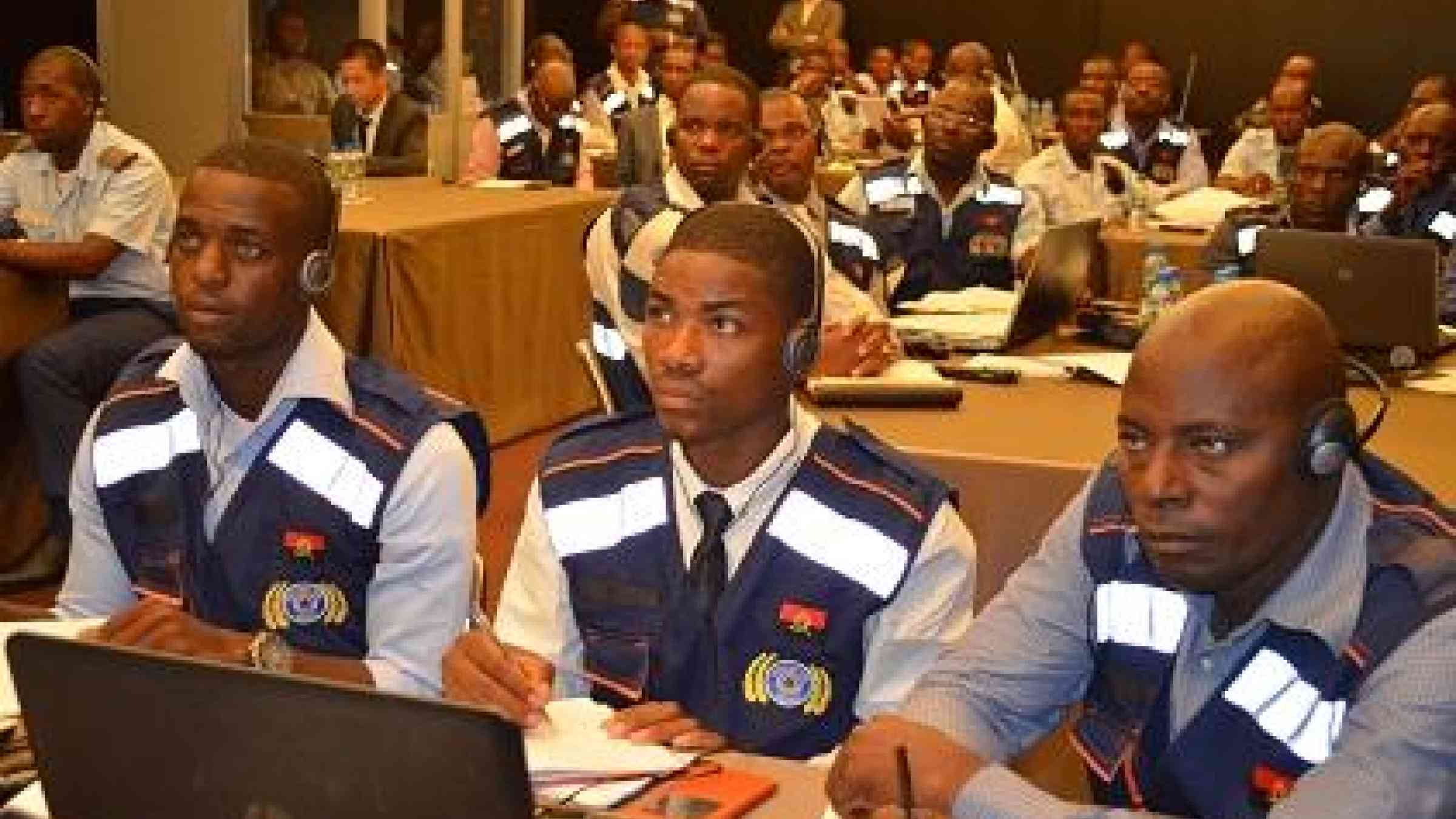 Staff from the Angolan Civil Protection Service listen to a presentation during the disaster loss database event in their country's capital Luanda (Photo: Angolan Civil Protection Service)