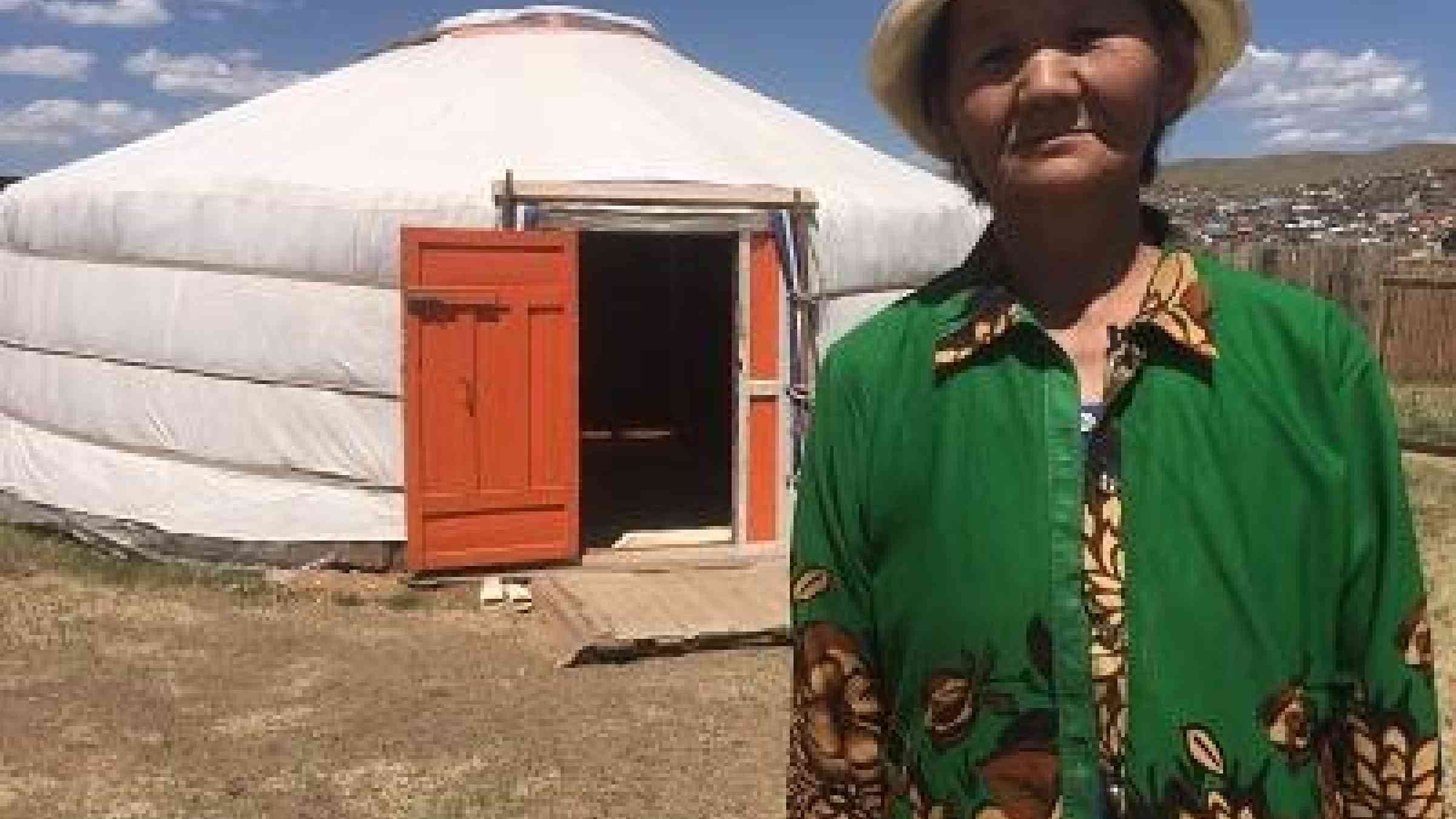 Dorjpagma lost her entire livestock herd during the 2016/2017 Dzud and was forced to migrate to Ulaanbaatar to seek work