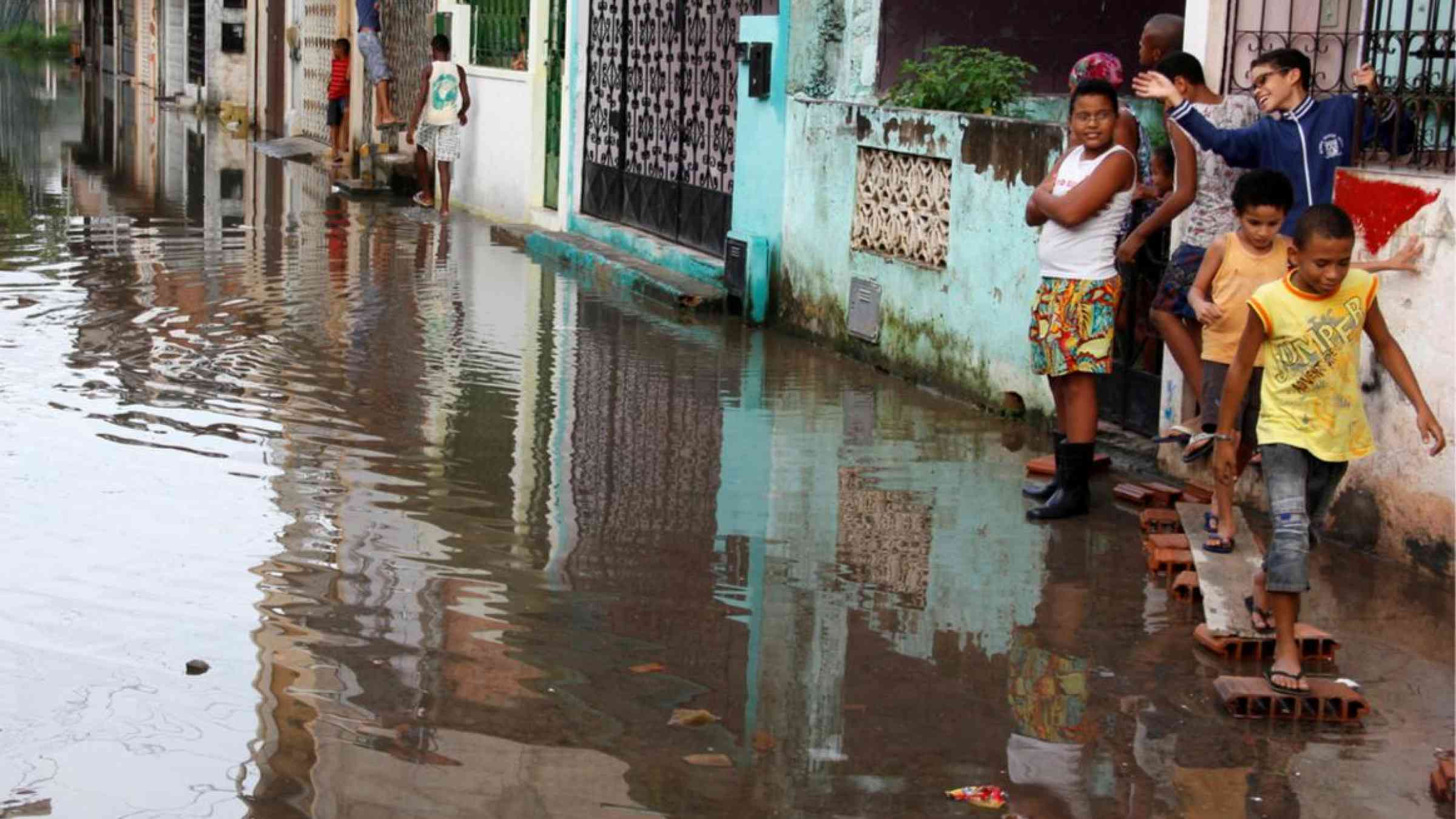 Floods in Bahia, Brazil (2013). Joa Souza/Shutterstock